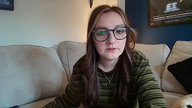 Snapshot of short_sweetpea chatting on November 2025 09:32:01 AM short sweetpea online show from November 2025 09:32:01 AM