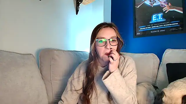 Snapshot of short_sweetpea chatting on December 2025 04:01:02 PM short sweetpea online show from December 2025 04:01:02 PM