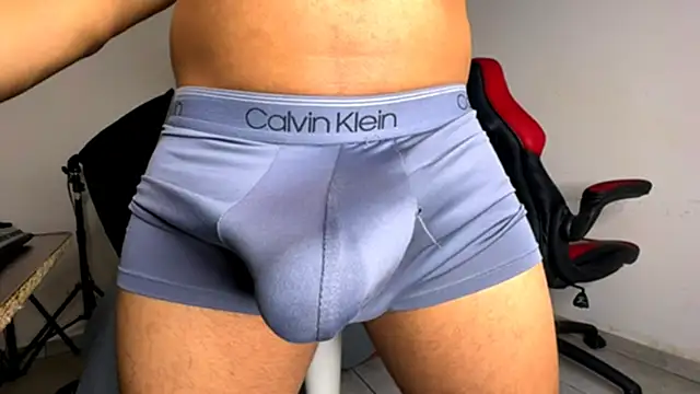 jordylatin20 online show from December 2025 11:32:01 PM