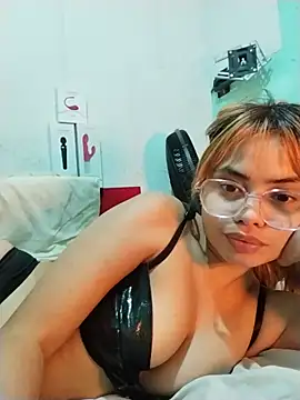 Snapshot of isexynara chatting on June 2026 08:34:02 AM isexynara online show from June 2026 08:34:02 AM