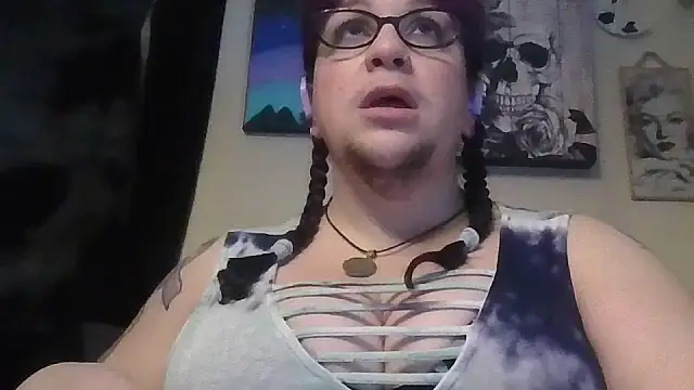 GothyBaby online show from November 2025 05:44:01 PM