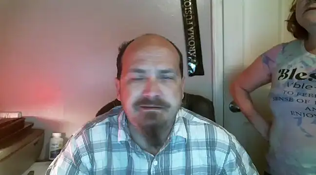 Snapshot of kong_smurfette chatting on December 2024 06:17:01 PM kong smurfette online show from December 2024 06:17:01 PM