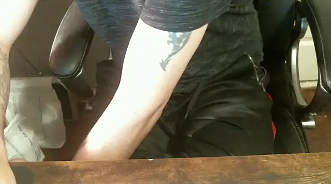 Snapshot of kong_smurfette chatting on December 2024 03:22:02 PM kong smurfette online show from December 2024 03:22:02 PM