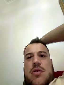 Snapshot of 1Aleks13 chatting on October 2025 07:33:02 PM 1Aleks13 online show from October 2025 07:33:02 PM