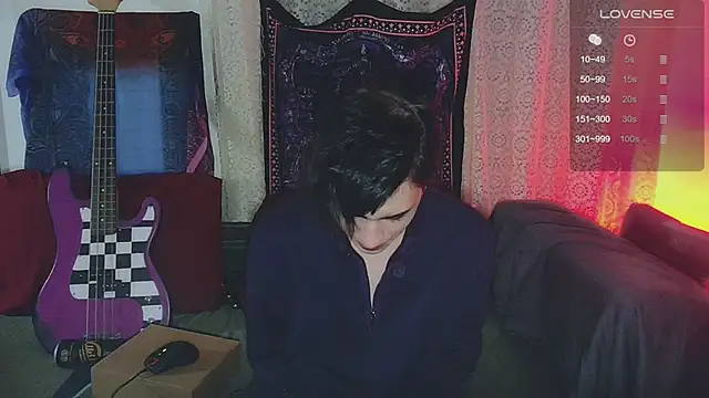 Snapshot of sademobeer chatting on November 2025 12:13:01 AM sademobeer online show from November 2025 12:13:01 AM