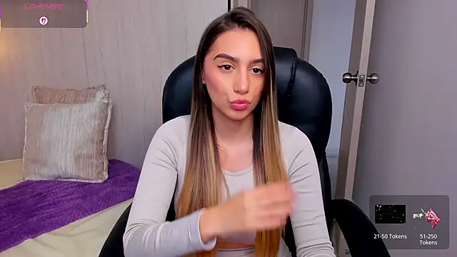 StacyConner online show from November 2025 08:30:02 PM