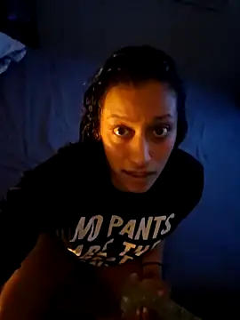 Snapshot of Nikkierosee chatting on December 2024 08:08:02 AM Nikkierosee online show from December 2024 08:08:02 AM