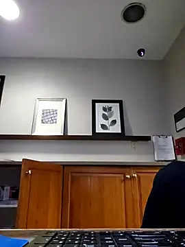 Snapshot of Nikkierosee chatting on February 2025 04:39:01 AM Nikkierosee online show from February 2025 04:39:01 AM