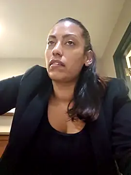 Snapshot of Nikkierosee chatting on March 2025 01:49:01 AM Nikkierosee online show from March 2025 01:49:01 AM