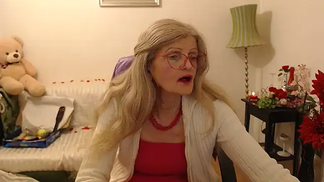 Snapshot of BlairFort chatting on February 2025 09:10:01 PM BlairFort online show from February 2025 09:10:01 PM