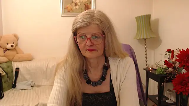 Snapshot of BlairFort chatting on February 2025 04:59:02 PM BlairFort online show from February 2025 04:59:02 PM