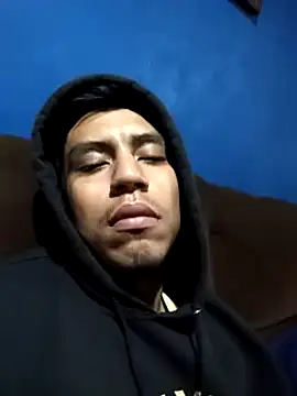 Snapshot of AlexAlejandro13 chatting on January 2025 11:52:02 PM AlexAlejandro13 online show from January 2025 11:52:02 PM