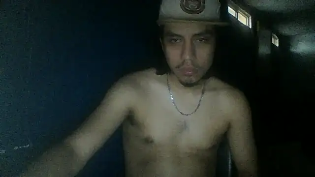 Snapshot of AlexAlejandro13 chatting on October 2025 01:57:02 PM AlexAlejandro13 online show from October 2025 01:57:02 PM