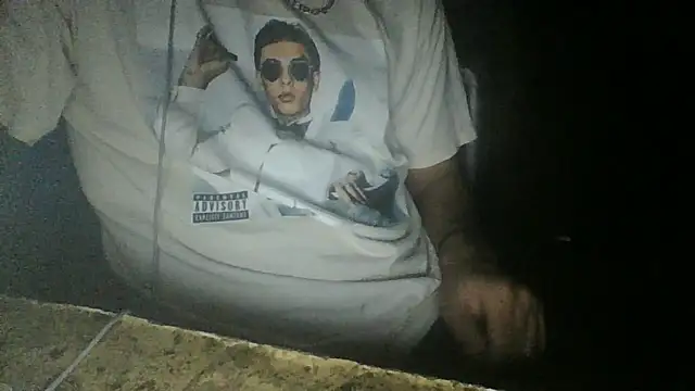 Snapshot of AlexAlejandro13 chatting on October 2025 05:26:02 AM AlexAlejandro13 online show from October 2025 05:26:02 AM