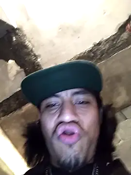 AlexAlejandro13 online show from December 2025 02:09:02 AM