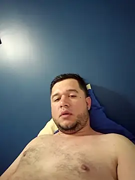 Snapshot of DiegoDuke chatting on November 2025 01:39:02 AM DiegoDuke online show from November 2025 01:39:02 AM