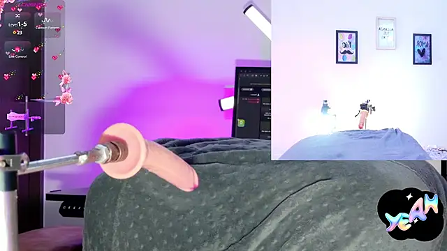 Scarlett-Smile online show from February 2025 12:40:01 AM