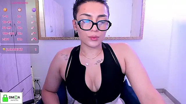 EricaVanderhill online show from June 2026 11:26:01 PM