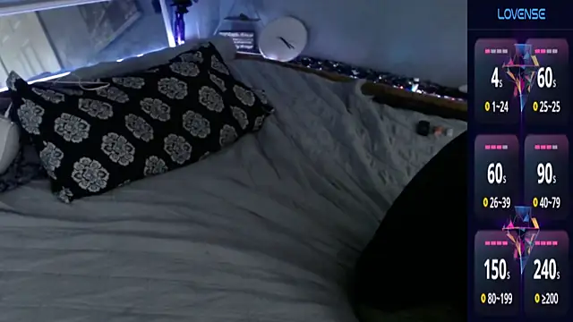 MaxRouger online show from October 2025 08:23:02 AM