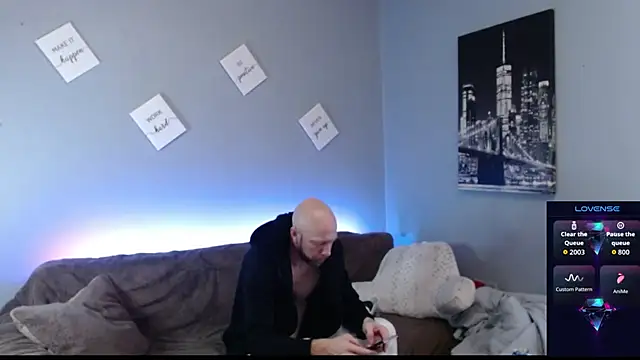 MaxRouger online show from October 2025 09:13:02 AM