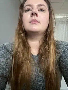 Snapshot of CandyShoopp chatting on December 2024 06:02:01 PM CandyShoopp online show from December 2024 06:02:01 PM