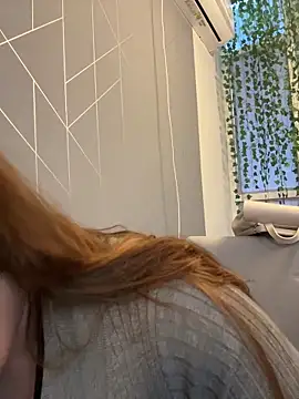 Snapshot of CandyShoopp chatting on January 2025 06:38:01 AM CandyShoopp online show from January 2025 06:38:01 AM