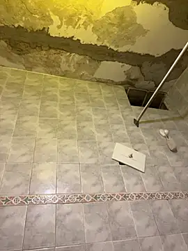 Snapshot of Alicbranca chatting on October 2025 05:27:02 AM Alicbranca online show from October 2025 05:27:02 AM