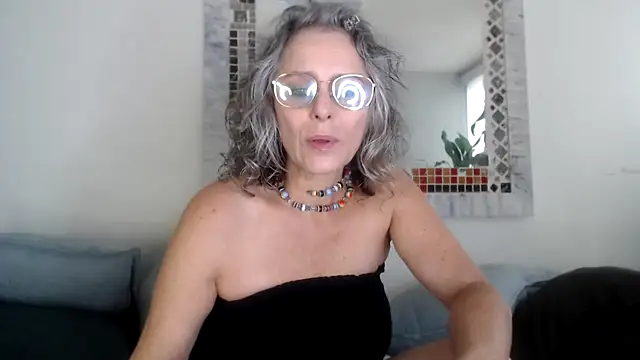 Pinkboobie online show from June 2026 03:35:02 PM