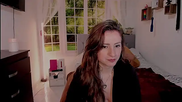 vanessabrown  online show from May 2026 05:39:01 PM