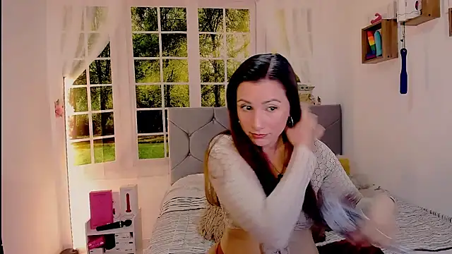 Snapshot of vanessabrown_ chatting on June 2026 03:57:01 PM vanessabrown online show from June 2026 03:57:01 PM