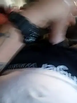 Snapshot of MrDaRkO_420 chatting on November 2025 10:20:02 PM MrDaRkO 420 online show from November 2025 10:20:02 PM