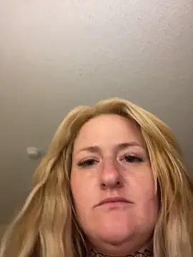 Snapshot of 1-800-FUCKYOU chatting on June 2026 03:53:02 AM 1-800-FUCKYOU online show from June 2026 03:53:02 AM