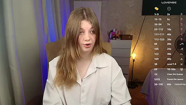 Snapshot of Vivian_cutie chatting on February 2026 02:34:01 PM Vivian cutie online show from February 2026 02:34:01 PM