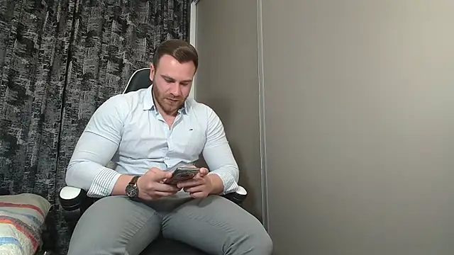 Thori92 online show from February 2025 06:03:01 PM