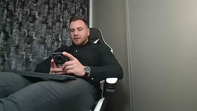 Thori92 online show from February 2025 06:09:01 PM