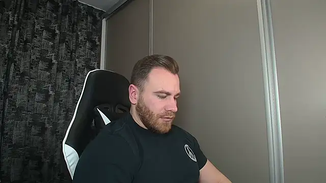 Thori92 online show from February 2025 05:39:02 PM