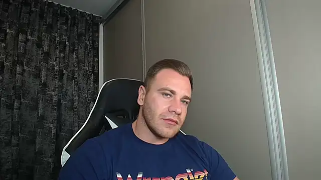 Thori92 online show from September 2025 05:27:01 PM