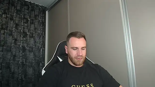 Thori92 online show from October 2025 06:50:02 PM