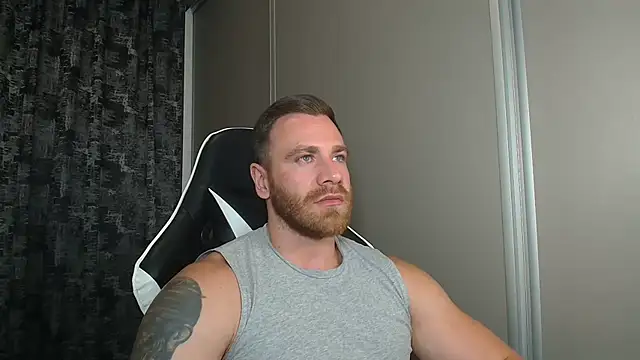 Thori92 online show from June 2026 06:21:01 PM