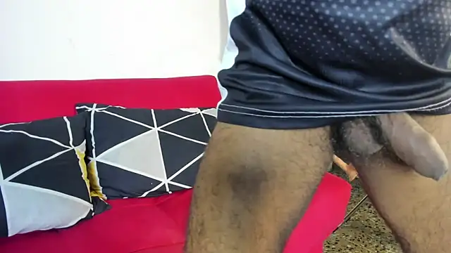 Snapshot of sweatyhairypig23 chatting on March 2026 05:43:01 AM sweatyhairypig23 online show from March 2026 05:43:01 AM