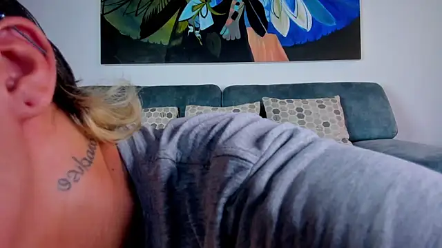 Snapshot of JacoboSwam chatting on December 2024 11:22:02 AM JacoboSwam online show from December 2024 11:22:02 AM