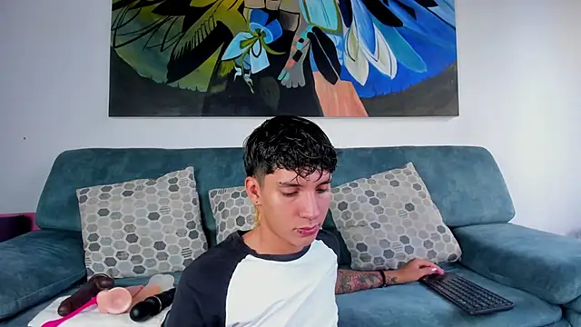 Snapshot of JacoboSwam chatting on December 2024 09:42:02 PM JacoboSwam online show from December 2024 09:42:02 PM