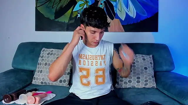 Snapshot of JacoboSwam chatting on December 2024 12:07:02 AM JacoboSwam online show from December 2024 12:07:02 AM