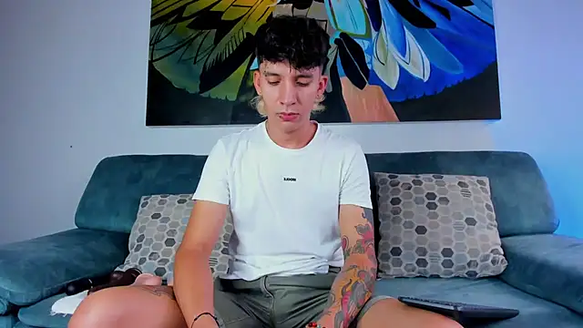 Snapshot of JacoboSwam chatting on January 2025 09:15:02 PM JacoboSwam online show from January 2025 09:15:02 PM