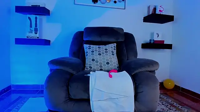 Snapshot of JacoboSwam chatting on January 2025 12:46:02 PM JacoboSwam online show from January 2025 12:46:02 PM