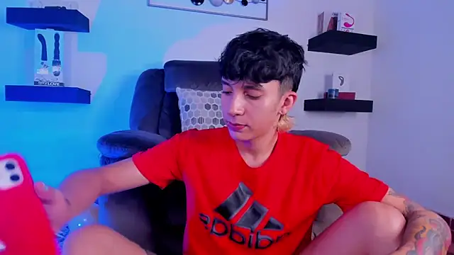 Snapshot of JacoboSwam chatting on January 2025 10:39:01 PM JacoboSwam online show from January 2025 10:39:01 PM