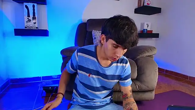 Snapshot of JacoboSwam chatting on February 2025 11:38:02 PM JacoboSwam online show from February 2025 11:38:02 PM