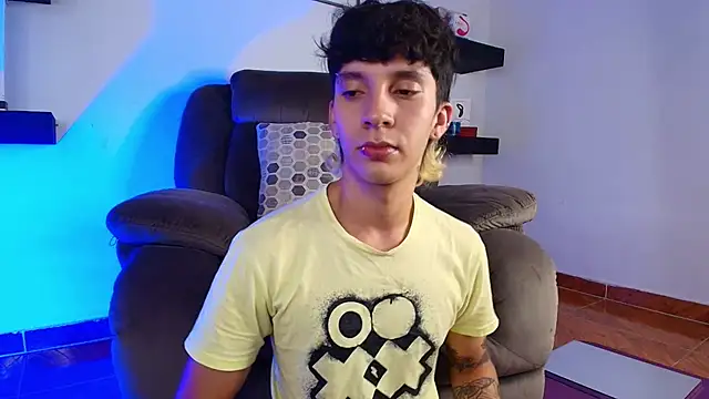 Snapshot of JacoboSwam chatting on February 2025 09:37:02 PM JacoboSwam online show from February 2025 09:37:02 PM