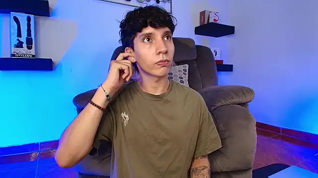 Snapshot of JacoboSwam chatting on February 2025 09:38:01 PM JacoboSwam online show from February 2025 09:38:01 PM