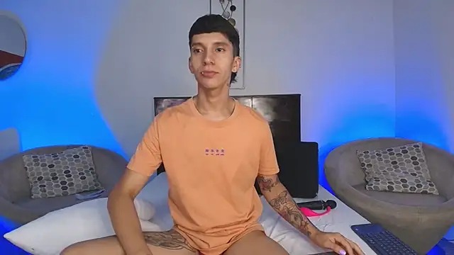 Snapshot of JacoboSwam chatting on March 2025 11:42:02 AM JacoboSwam online show from March 2025 11:42:02 AM